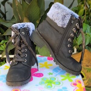 Children's Black Fur-Lined Ankle Boots